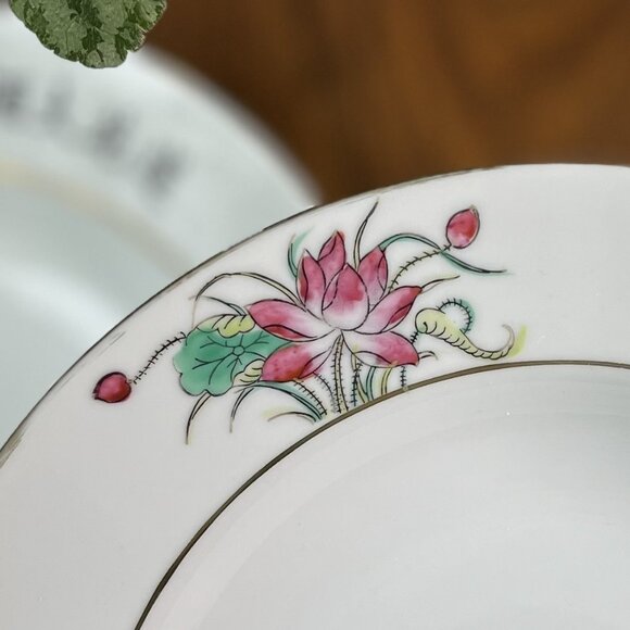 3 Porcelain Soup Plates "Lotus Inn" Restaurant Ware by Y.T (Yuet Tung) Hong Kong - Picture 3 of 11